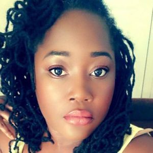 Meet your Posher, Denitra